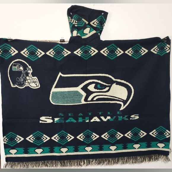 Seattle Seahawks Hooded Poncho - Picture 2 of 6